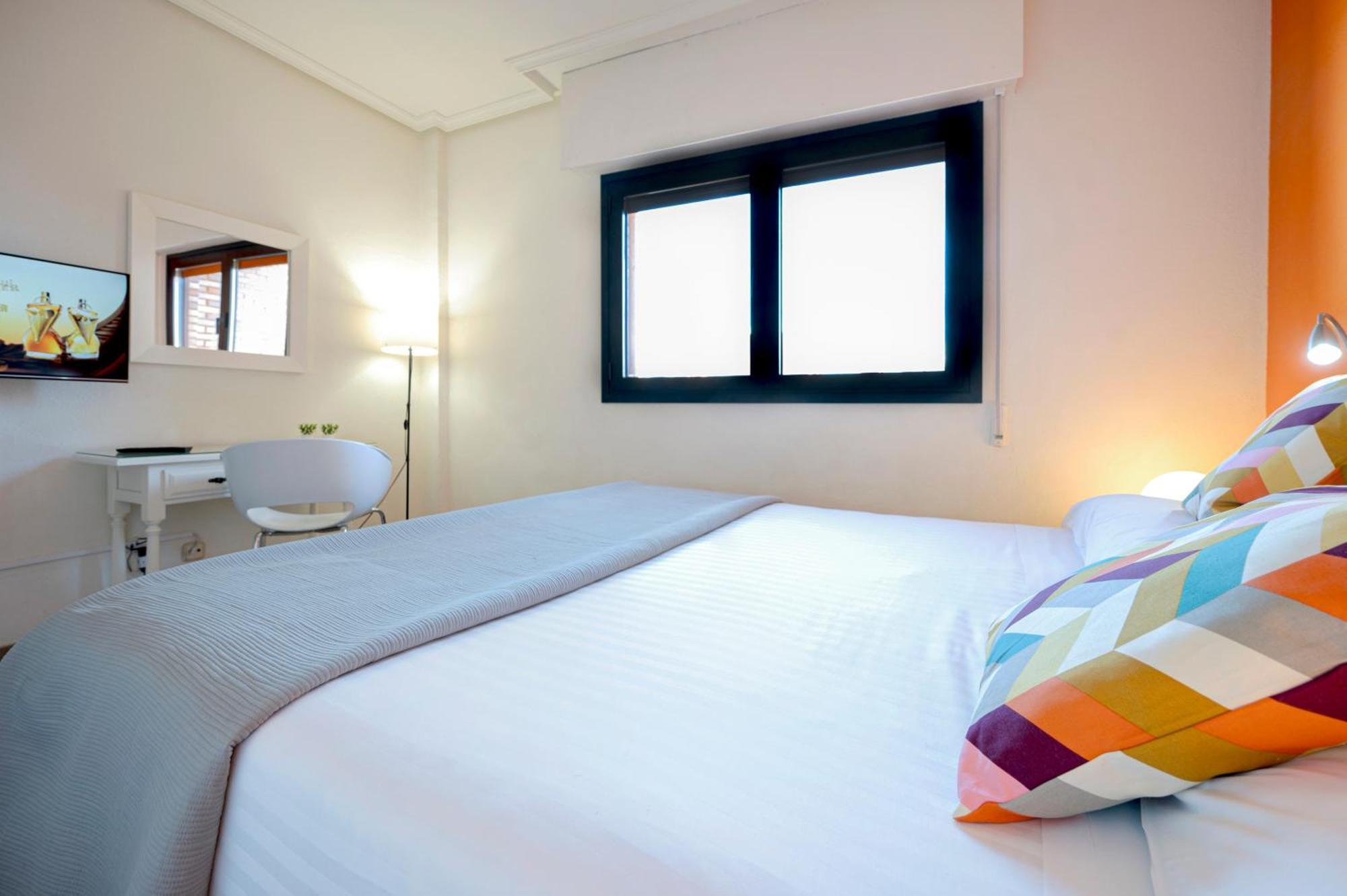 Apartamentos Turisticos G3 Galeon Madrid Exterior foto