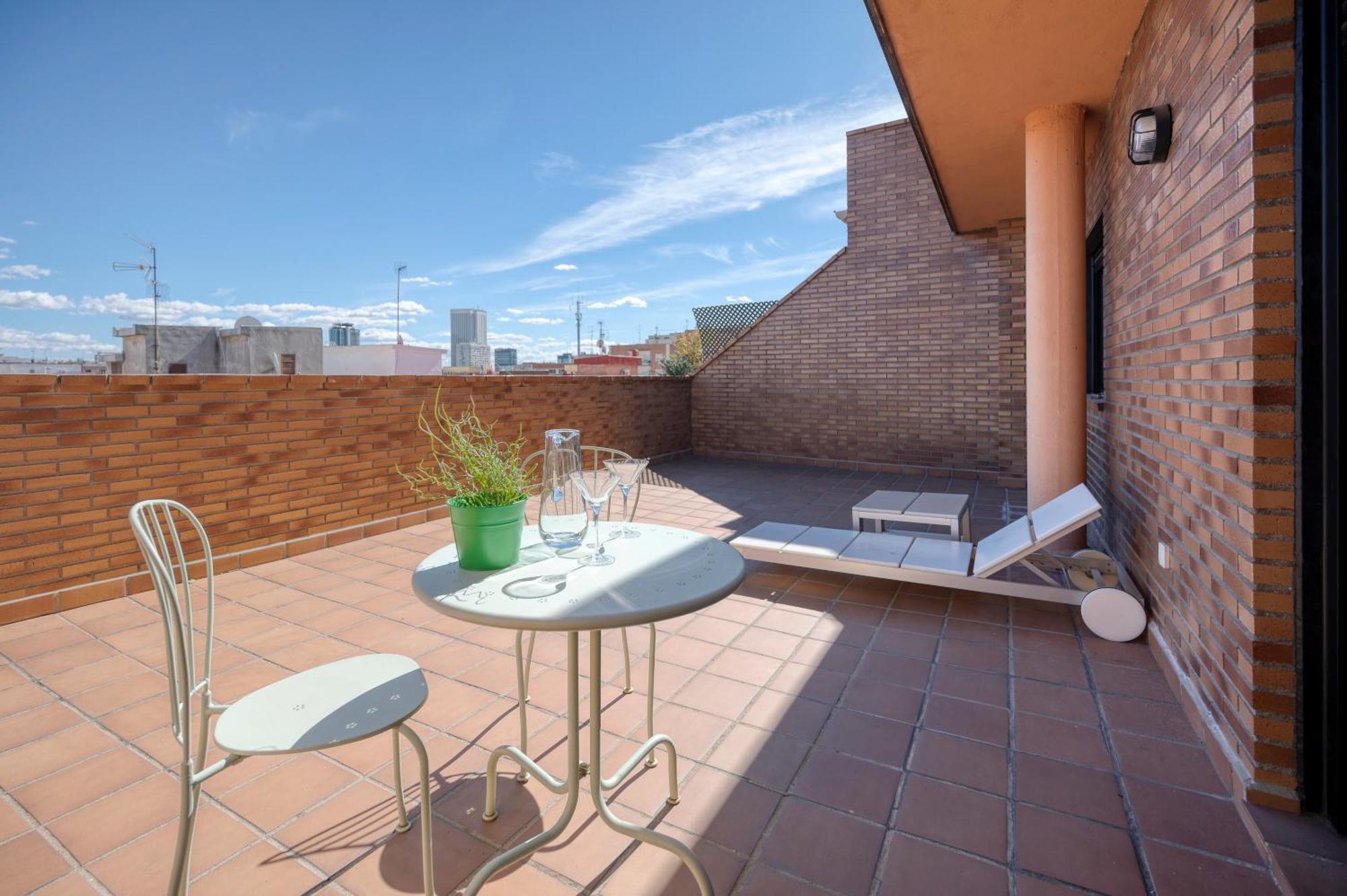 Apartamentos Turisticos G3 Galeon Madrid Exterior foto