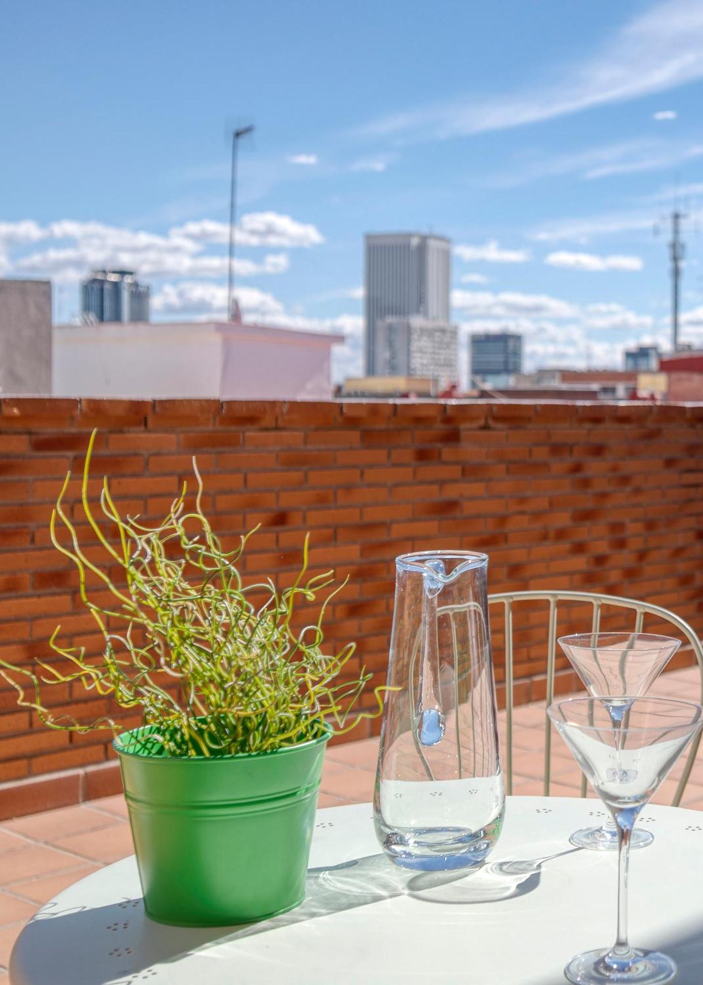 Apartamentos Turisticos G3 Galeon Madrid Exterior foto